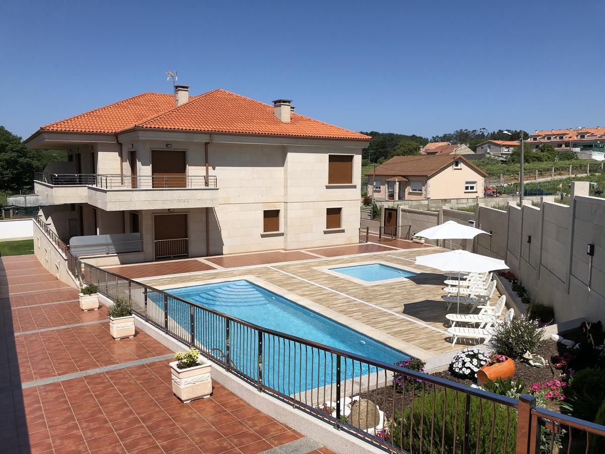 פורטונובו Apartamentos Lua מראה חיצוני תמונה